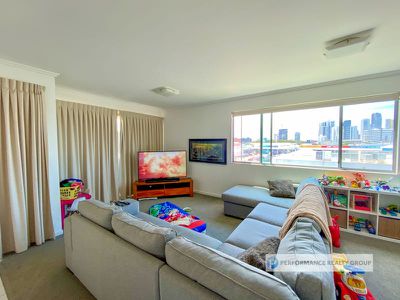 70 / 1 Gaven Crescent, Mermaid Beach