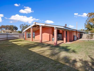 1 / 13 Killarney Street, Lamington