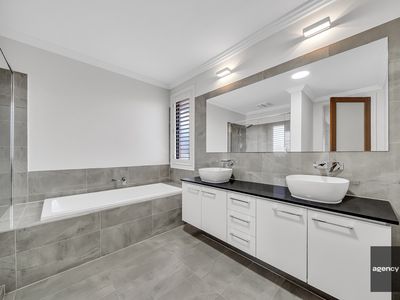 3 Flock Street, Aintree