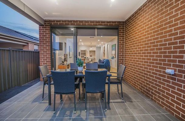 3 Nature Drive, Greenvale