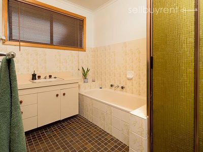 2 / 1 CELTIC COURT, Wodonga