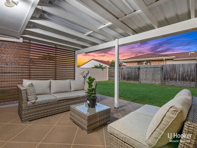 23 Blue Grass Crescent, Eight Mile Plains