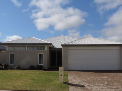 8 Kanooka Approach, Baldivis