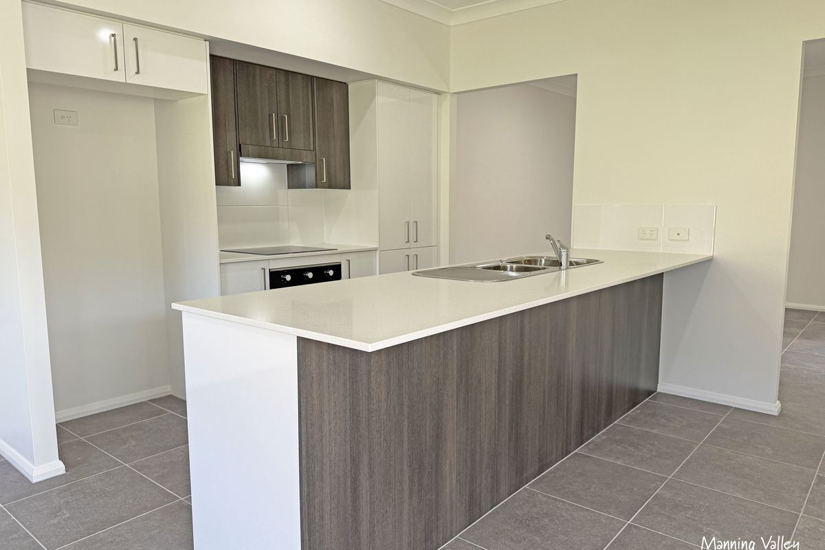 1 & 2 / 29 Urara Lane, Taree