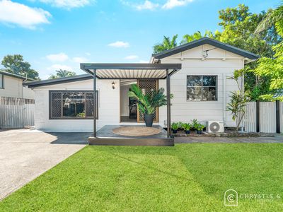 14 Pratt Street, South Mackay