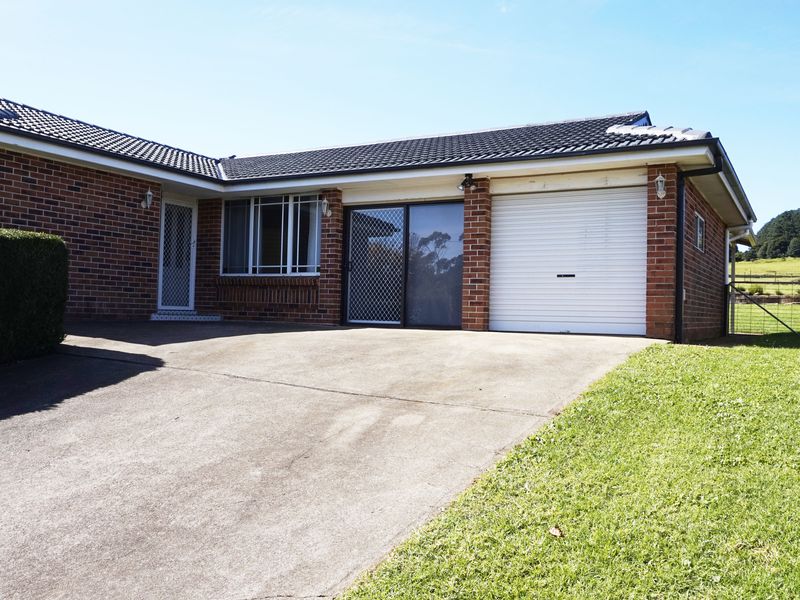 15 SHACKLETON STREET, Robertson