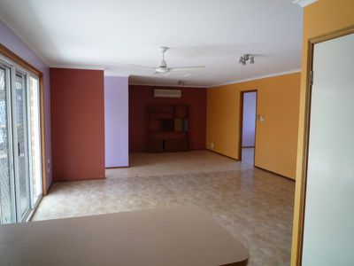6 / 19 Pepperina Court, Woodgate