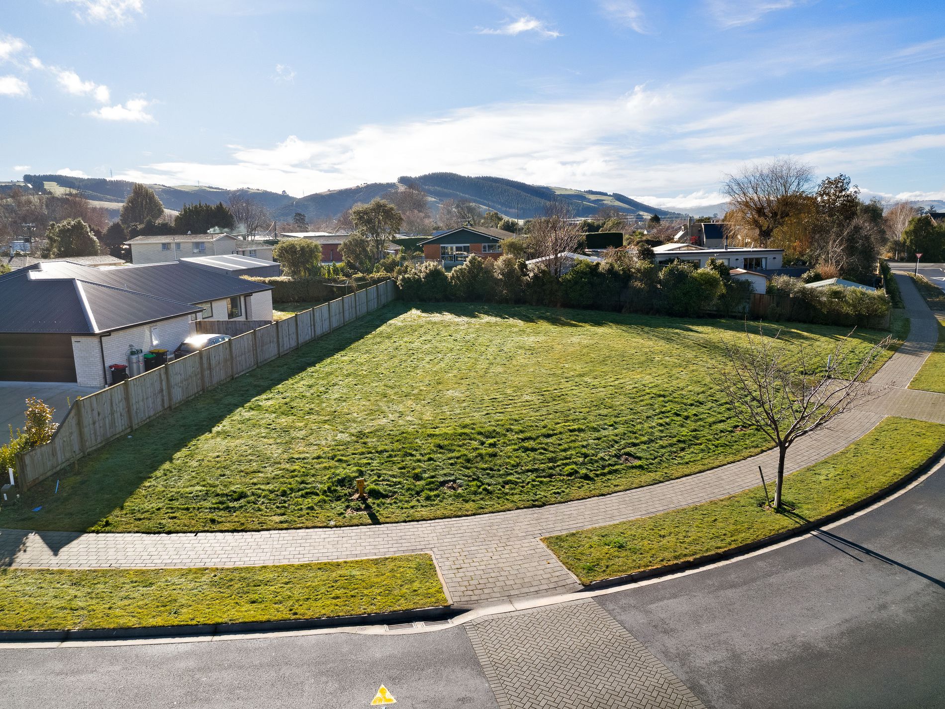 4 Three Kings Court, Outram
