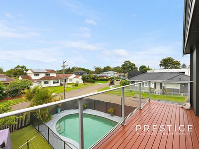 44 Highclere Avenue, Banksia