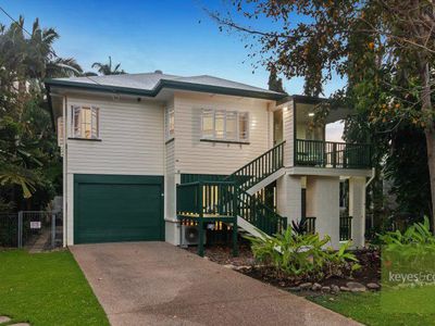 14 Ballard Street, Mysterton