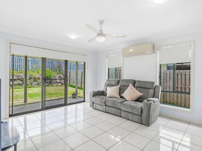 26 Cirrus Way, Coomera