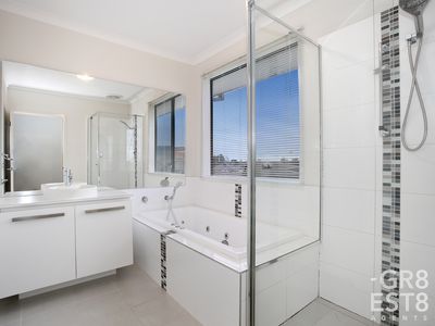 27 Taggerty Crescent, Narre Warren South