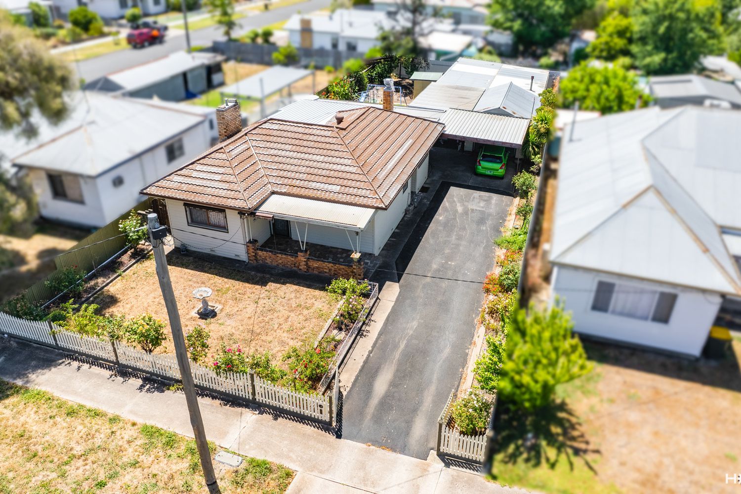 16  Gertrude St, Horsham