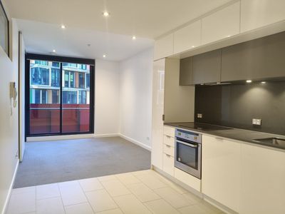 1416 / 555 Swanston Street, Carlton