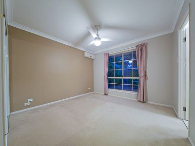 18/1 Belgarah Place, Carina