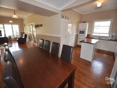 30 Jubilee Street, Dubbo