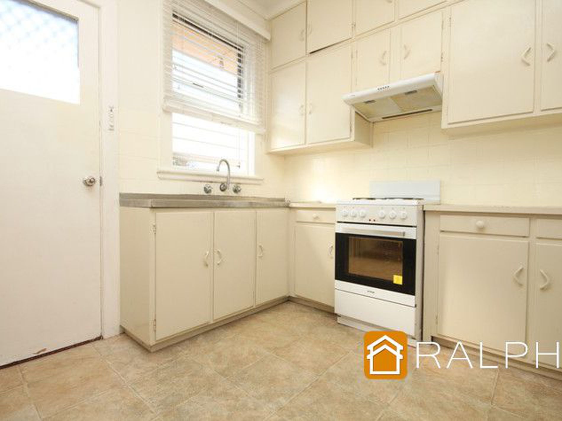 2A Rosemont Street North, Wiley Park