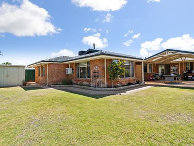 118 Aitken Drive, Winthrop