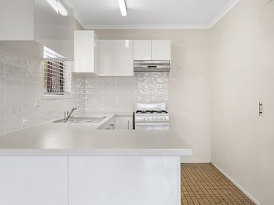 18 / 22A Kumbari Street, Rochedale South
