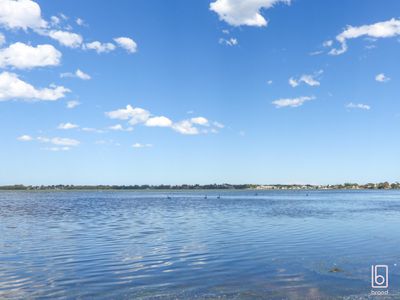 82 The Corso, Gorokan