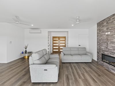 42 Tinaburra Drive, Yungaburra