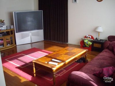 18 The Grange, Hampton Park