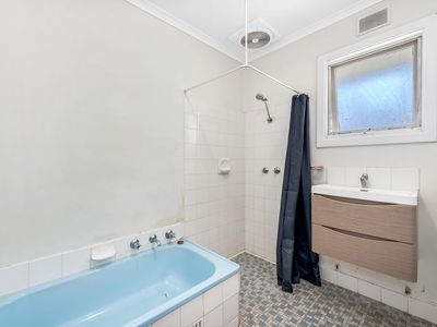 64 Elizabeth Road, Christie Downs