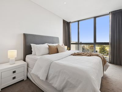 807 / 8 Adelaide Terrace, East Perth