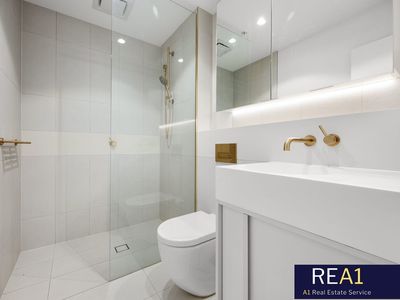 A905 / 80 Waterloo Road  (entry via Byfield St), Macquarie Park