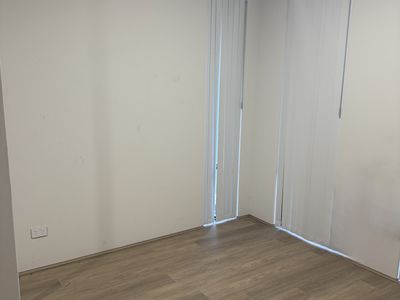 102 Leeward Avenue, Eglinton