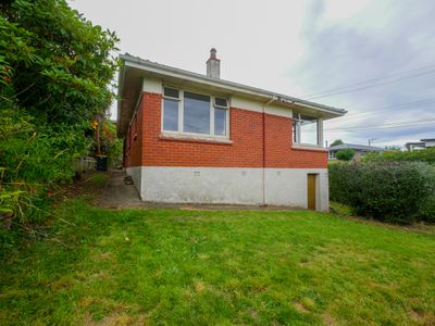 95 Preston Crescent, Belleknowes