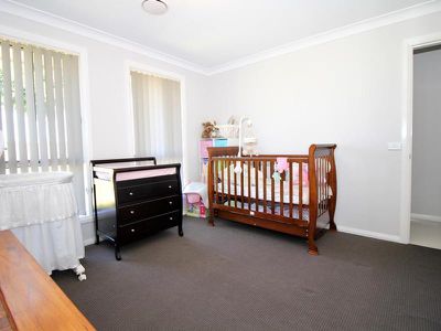 2 Cobb Avenue, Llanarth