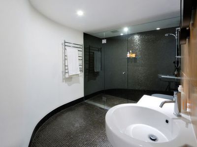 209 / 152-162 Campbell Parade, Bondi Beach