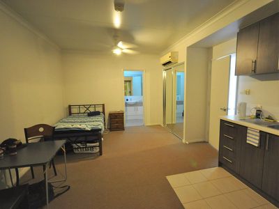 15 Snappygum Street, Newman