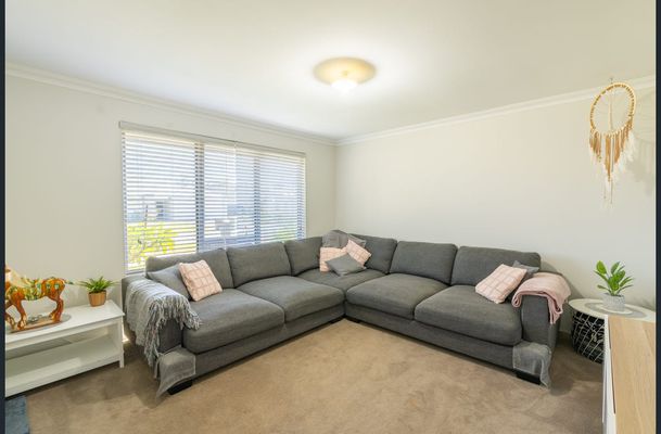 14 Callistemon Gardens, Baldivis