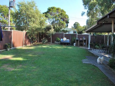 2 Kimbarra Crescent, Koonawarra
