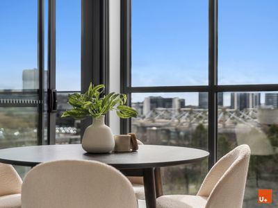 502 / 104 Easty Street, Phillip