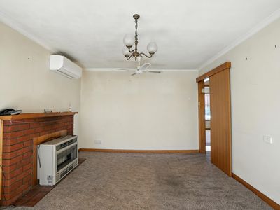 11 Queen Street, Campbell Town
