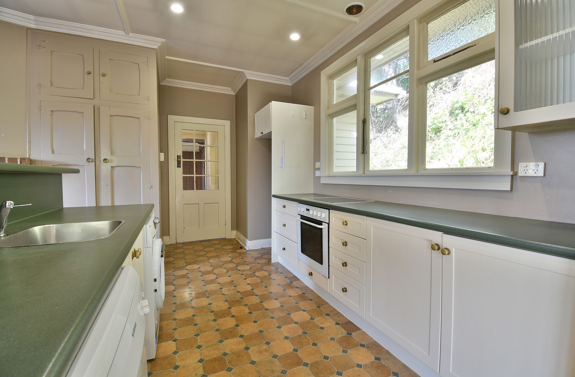 110 Bedford Street, Saint Clair