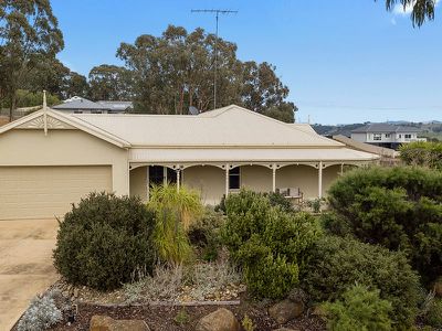 2 Lake View Dr, Broadford
