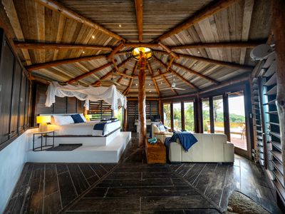 Lot 9 Bedarra Island, Dunk