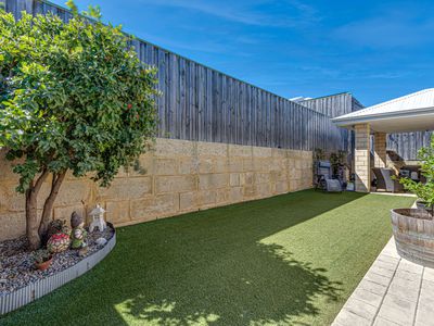 21 Spiral Flag Road, Yanchep