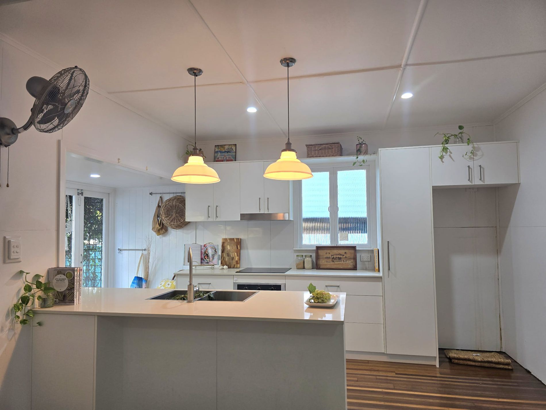 4 Eagle Street, Slade Point