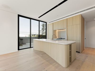 603 / 66 Hope Street, South Brisbane