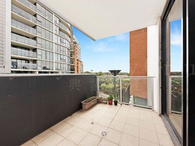 203 / 12 Brodie Spark Drive, Wolli Creek