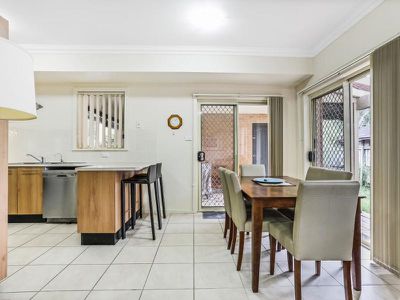 2 / 25 Tuloa Avenue, Hawks Nest
