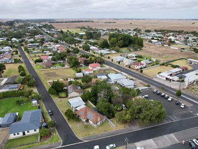 6 McRostie Street, Millicent