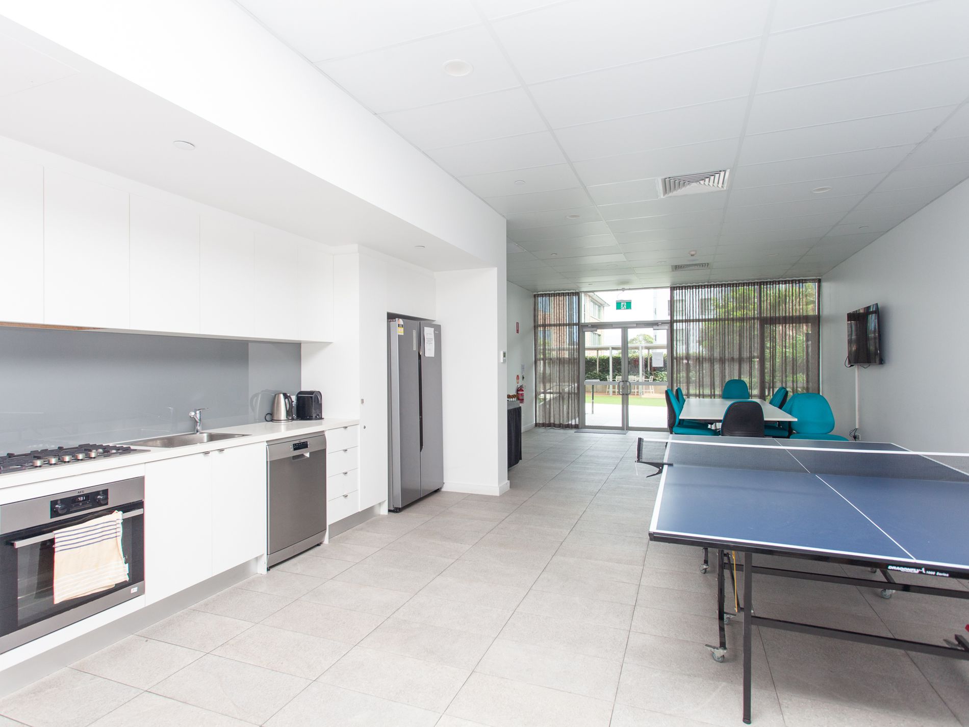 208 / 10 Regent Street, Wollongong