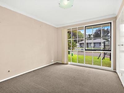 9 Warati Place, Oak Flats