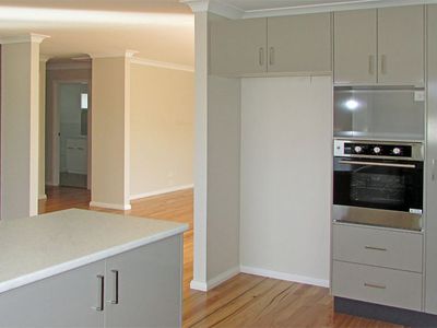 7 Red Gum Drive, Ulladulla